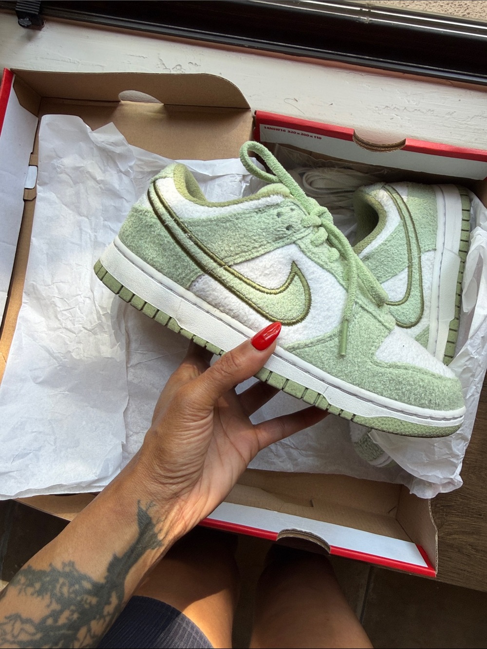 Nike Dunk Low "Honeydew" Sneakers